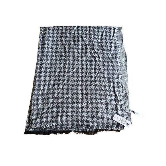 Talbots black gray 100% Rayon scarf new - Picture 2 of 6